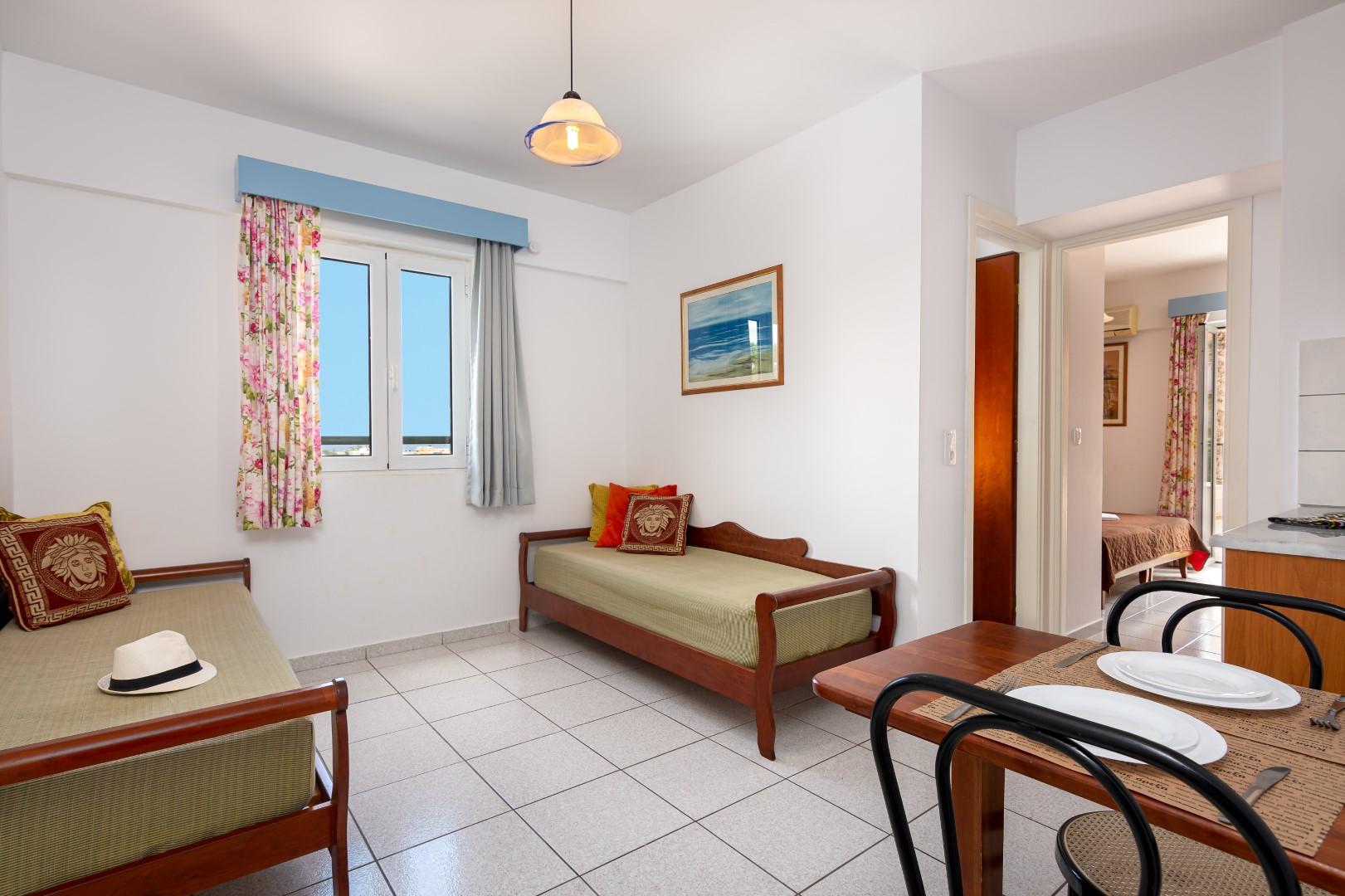 Bellos Hotel Apartments Херсониссос Экстерьер фото