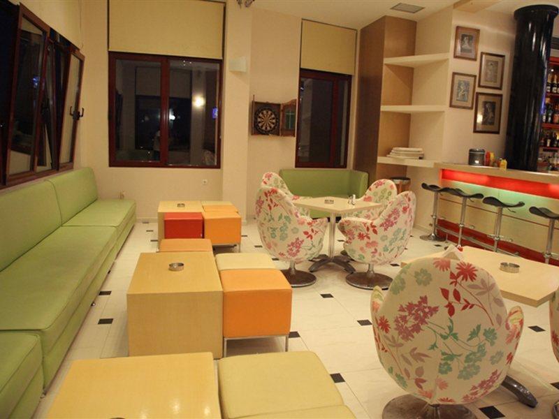 Bellos Hotel Apartments Херсониссос Экстерьер фото