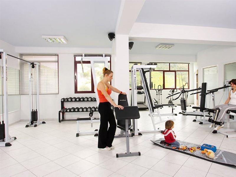 Bellos Hotel Apartments Херсониссос Экстерьер фото